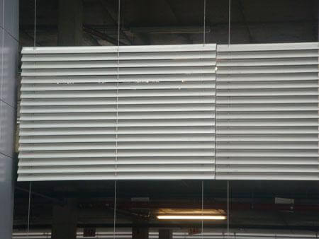 Фасадные жалюзи и вентиляционные решётки