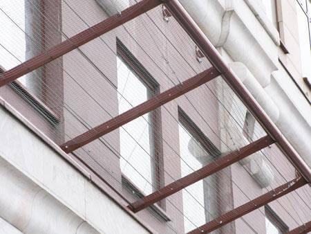 Оригинальная конструкция навеса